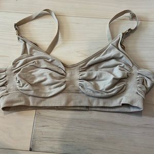 Skims Maternity Nursing Bra